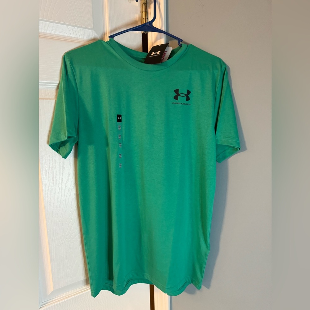 Under Armour Youth XL